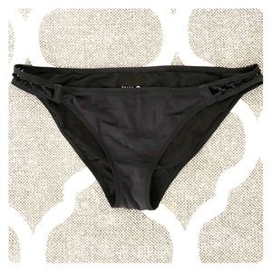 LAST CALL🌺 Shade & Shore Black Bikini Bottoms